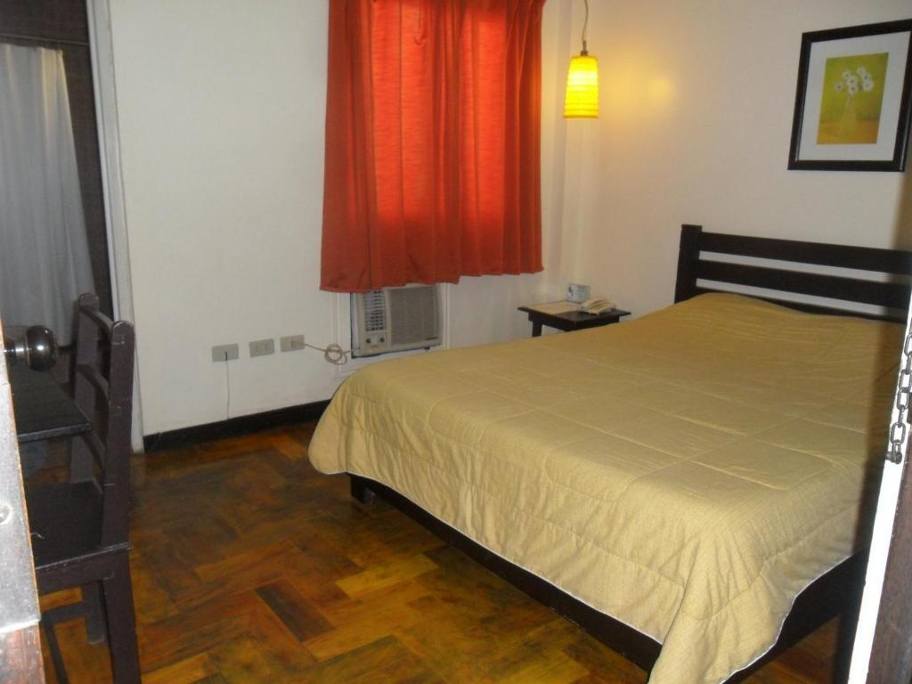Tagaytay Econo Hotel Tagaytay City Room photo