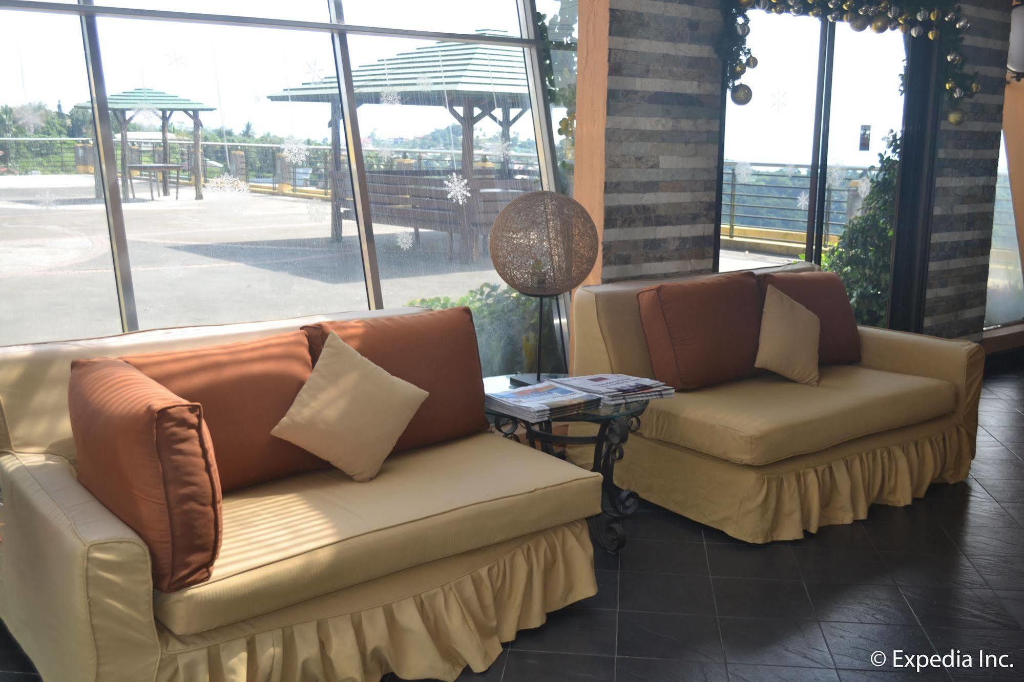Tagaytay Econo Hotel Tagaytay City Exterior photo